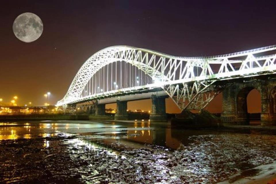 Mersey Hotel Widnes Chambre photo