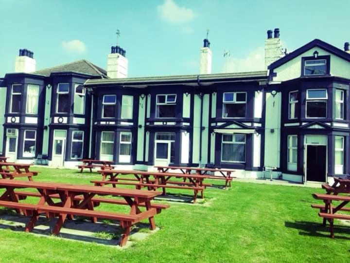 Mersey Hotel Widnes Extérieur photo
